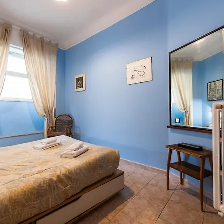 Апартаменты Cipro Tiny House *